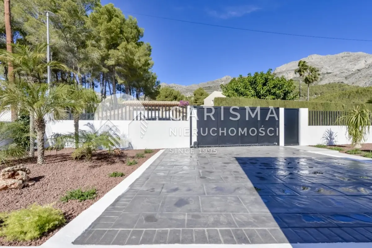 Nowoczesna willa w doskonałym stanie — Altea, Costa Blanca - obrazek 6